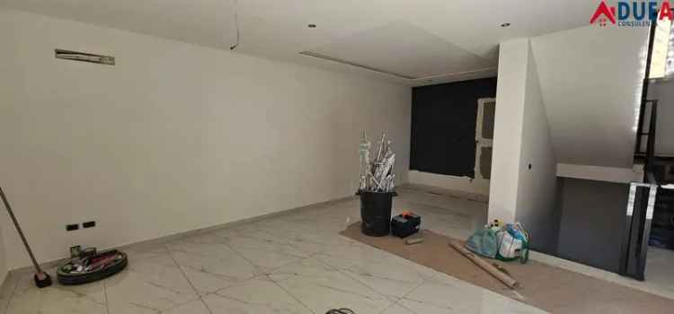 Villa 450 mq Aversa - Rifinita e spaziosa