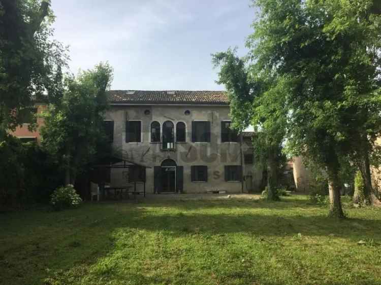 Villa in Via Gelsi 16, Piove di Sacco, 15 locali, 4 bagni, 630 m²