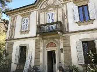 VILLA, BILOCALE E TRILOCALE