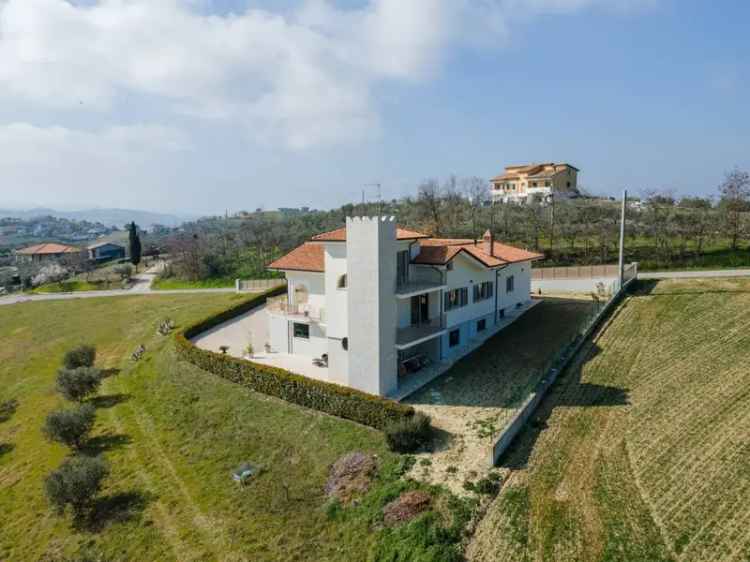 Villa unifamiliare via Settecolli 30/C, Colle Luna, Tortoreto