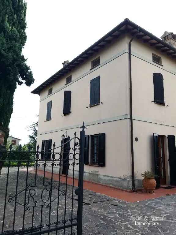 Villa in Via Soccorso 83, Castiglione del Lago, 10 locali, 2 bagni