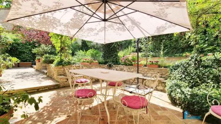 Villa in Via Casventino, San Gemini, 14 locali, 4 bagni, 692 m²