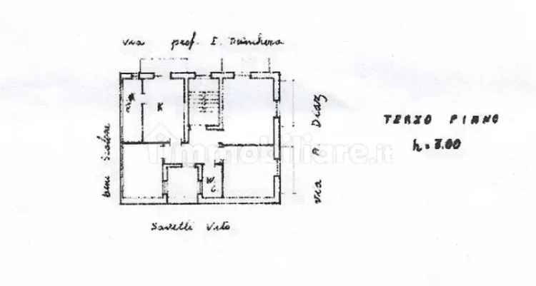 Trilocale via Eugenio Trinchera 13, Via Pola, Via Papa Giovanni XXIII, Ostuni