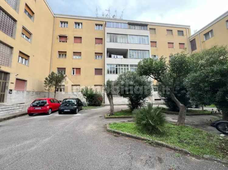 Appartamento viale degli Atlantici, Sala, Mellusi, Benevento