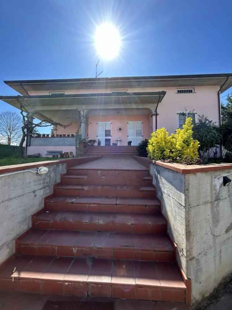 Villa unifamiliare Località Frassineto, Frassineto, Arezzo