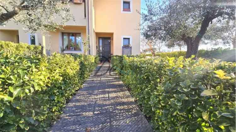 Villa a schiera in Via dori, Pisa, 6 locali, 2 bagni, giardino privato