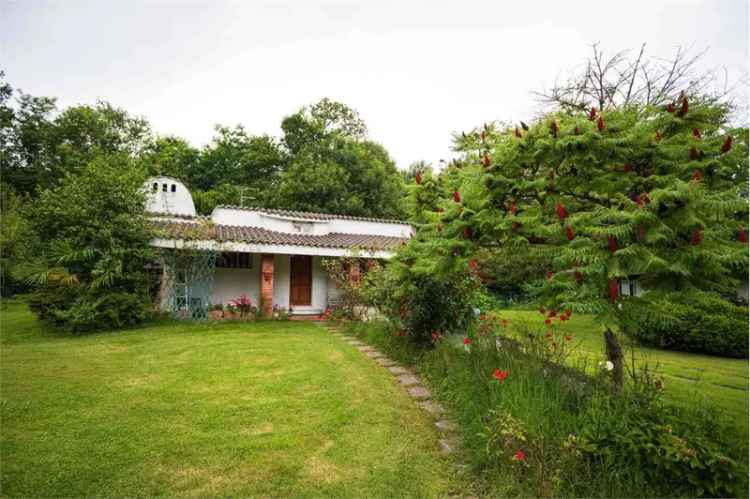 Villa in Via dei colli 23, Guanzate, 4 locali, 1 bagno, garage, 100 m²