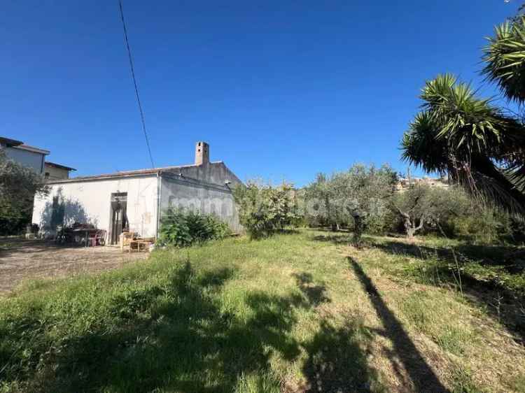 Terratetto unifamiliare via Montevecchio, Vasto Marina, Vasto