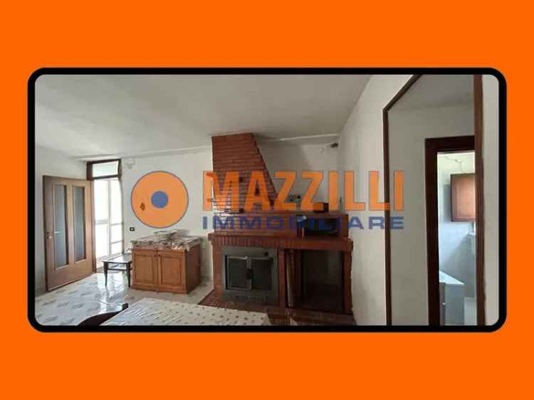 Villa in Via Rifreddo, Potenza, 4 locali, 2 bagni, giardino privato