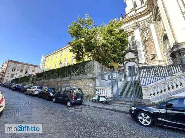 Appartamento In Affitto in Napoli, Campania