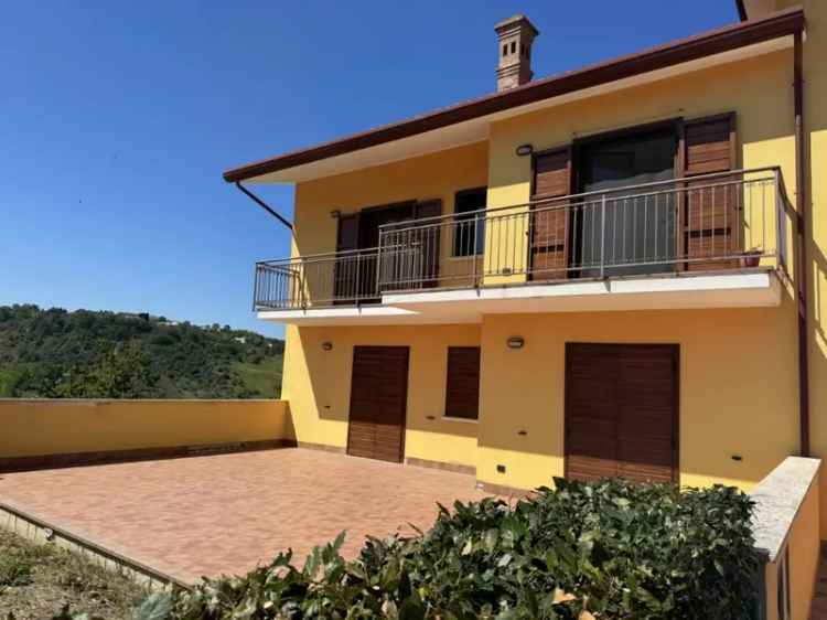 Villa a schiera in Via Sant'Egidio, Lanciano, 3 locali, 2 bagni