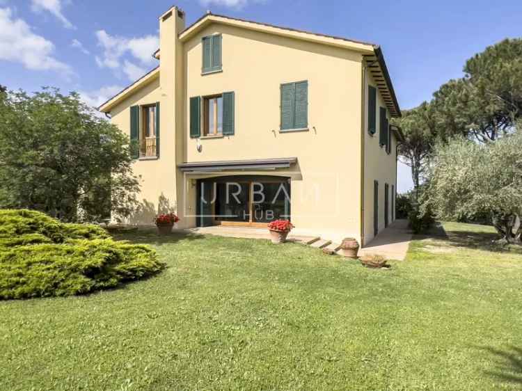 Villa in Delle caminate, Forlì, 10 locali, 3 bagni, giardino privato