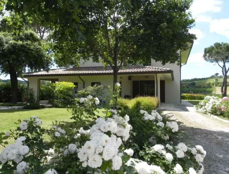 Villa in Via Fiorenzuola 1, Cesena, 8 locali, 3 bagni, garage, 491 m²