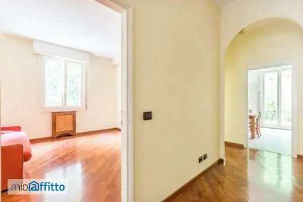 Appartamento In Affitto in Via dei Colli, Bologna, Emilia-Romagna