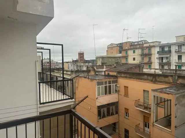 Trilocale via Bengasi 16, Quartieri Settecenteschi, Foggia