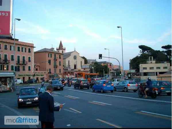 Appartamento In Affitto in Genova, Liguria