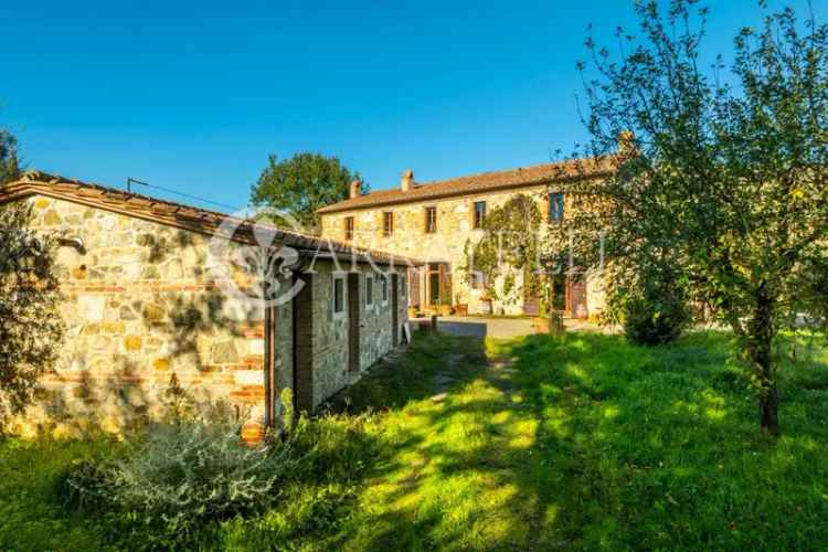 Casale via del Colle, San Quirico d'Orcia