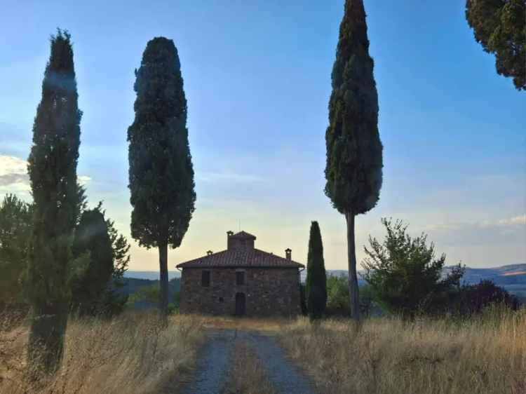 Casa colonica Strada Provinciale del Monte Amiata, Radicofani