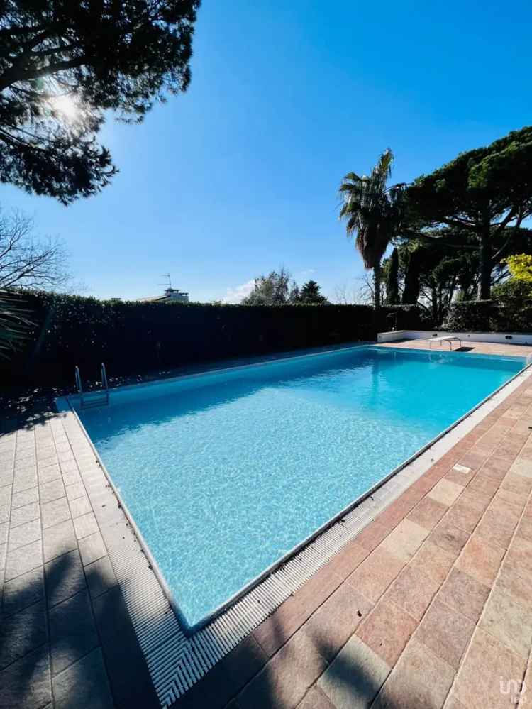 Vendita villa 13 locali di 253 m² in Arenzano (16011) - 90483 - iad