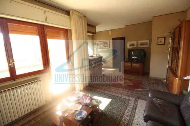 Villa a schiera in VIA DEI BIANCOSPINI, Ascoli Piceno, 8 locali