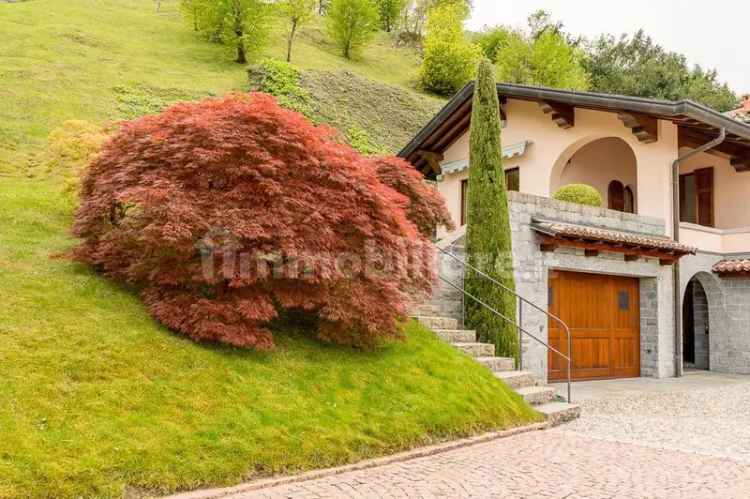 Villa unifamiliare Galleria Crocetta, Centro, Menaggio