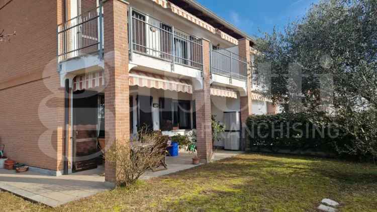 Villa a schiera in Via Verdi, 2, Trofarello (TO)