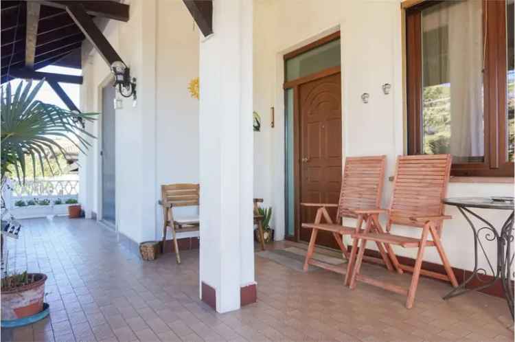 Villa in Via San Giulio 283, Cislago, 4 locali, 1 bagno, garage