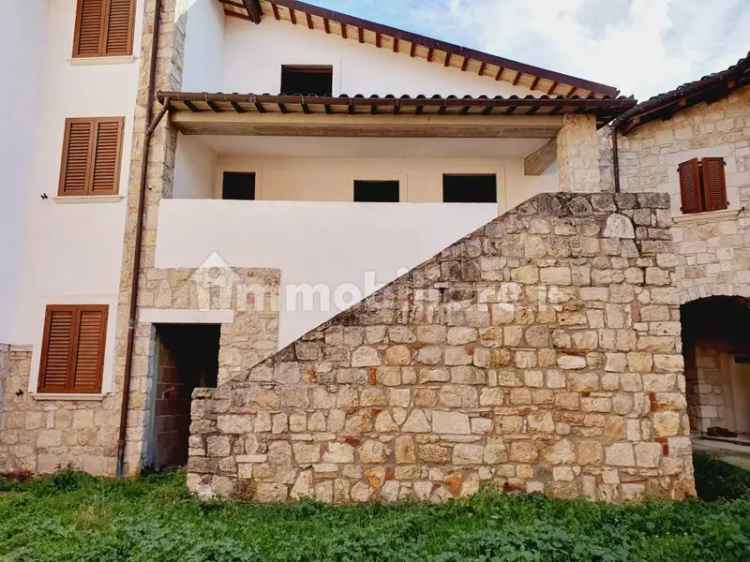 Terratetto unifamiliare Strada di Rosara, Ascoli Piceno