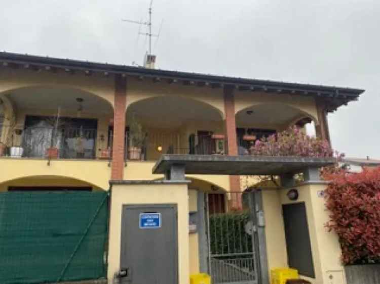 Trilocale in vendita in via campora, Bregnano -  n° 432156