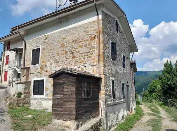 Rustico via Trebbia 14, Marsaglia, Corte Brugnatella