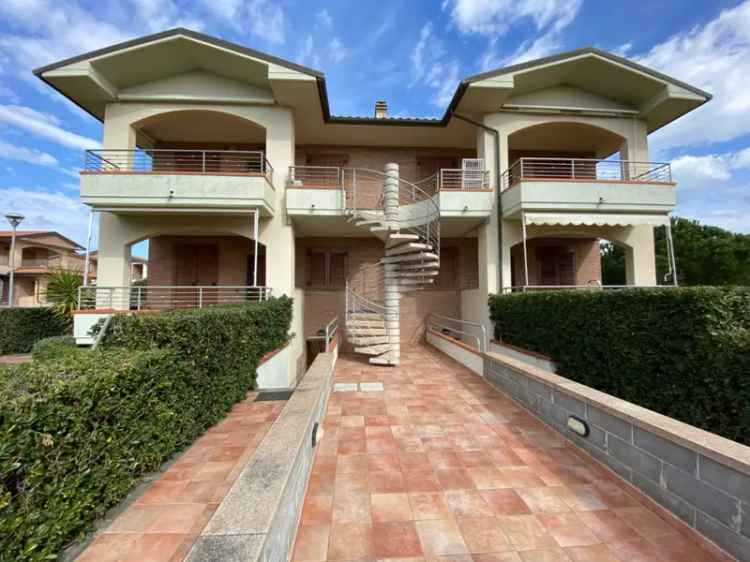 Villa a schiera in Via Litoranea, Follonica, 3 locali, 1 bagno, 60 m²