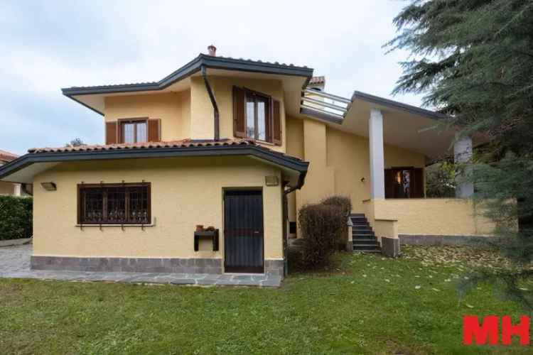 Villa unifamiliare via Malibran 33, Trezzano sul Naviglio