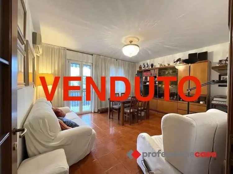 Appartamento in vendita  a Corsico