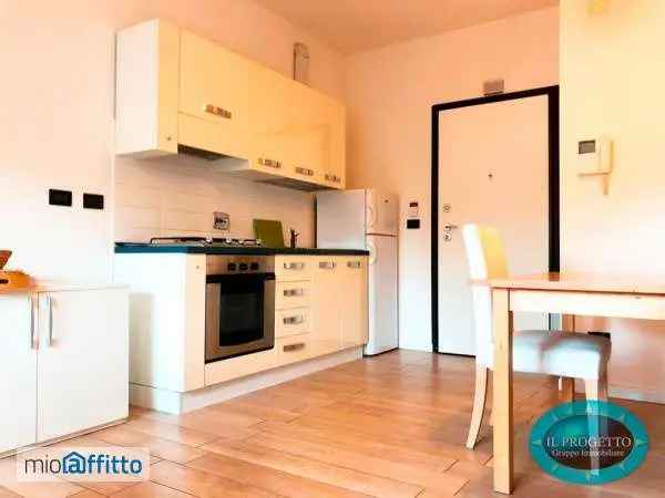 Appartamento In Affitto in Bologna, Emilia-Romagna