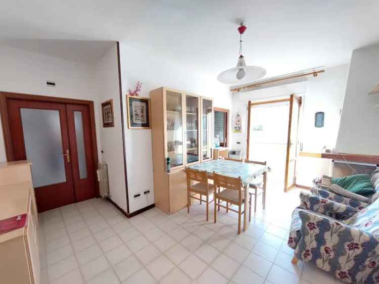 Appartamento in Via Foschi, Corropoli, 5 locali, 2 bagni, 125 m²