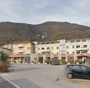 Negozio in Vendita, 1 Locale, 105 mq, Borso del Grappa - Borso del Grappa - Case altro Treviso