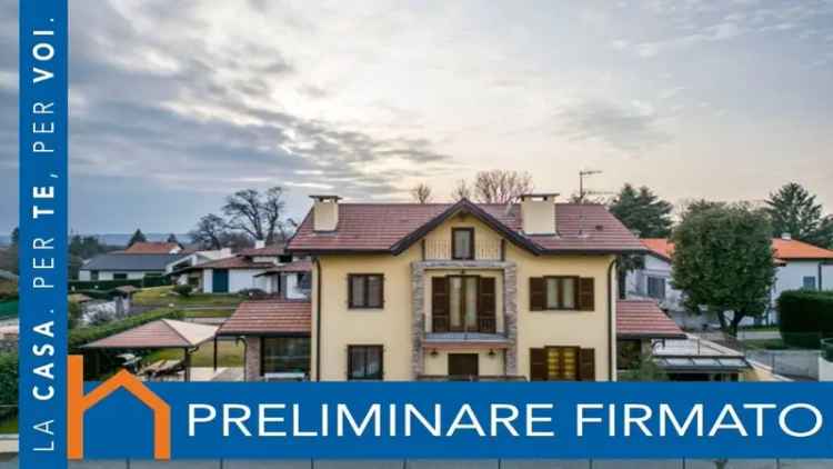 Villa singola in Via Palmanova, Malnate, 5 locali, 3 bagni, con box