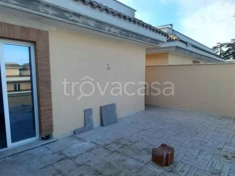 Villa a Schiera in in affitto da privato a Roma via Barbarano Romano, 47