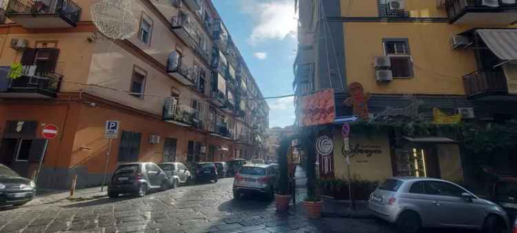 Appartamento in Via Gaetano Argento, Napoli (NA)