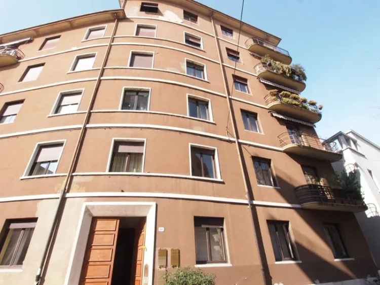 Appartamento in Via dei mutilati 10, Verona, 7 locali, 3 bagni, 195 m²