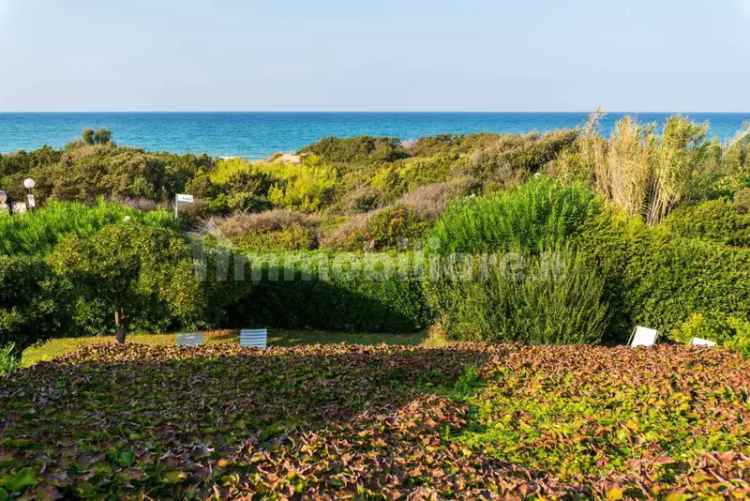 Villa unifamiliare via Fabiola, Ostuni Costa, Ostuni