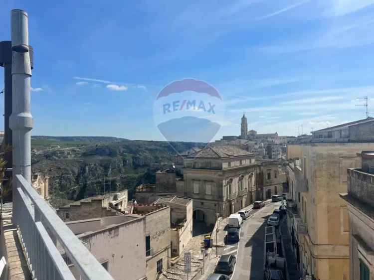 Quadrilocale via Santo Stefano, Centro, Matera