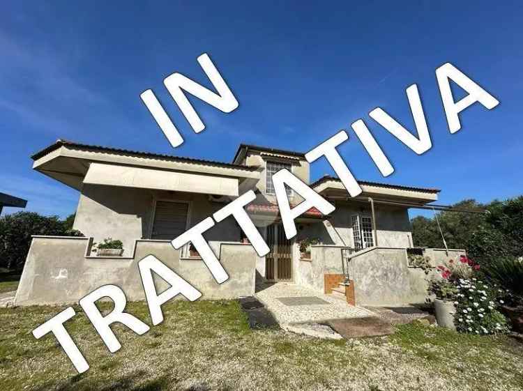 Villa unifamiliare via Frassineto, Torre del Padiglione - Carano, Aprilia