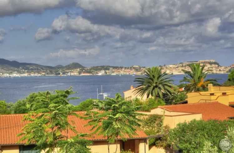 Villa a schiera in Portoferraio, Portoferraio, 4 locali, 2 bagni