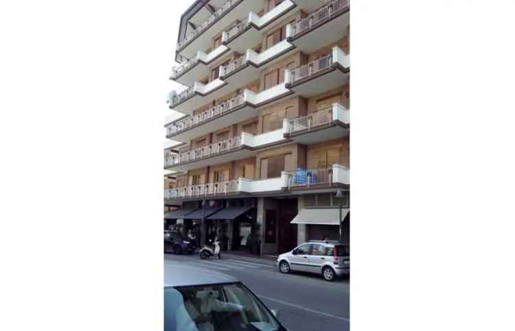 Appartamento in vendita a Avellino, Via Francesco Scandone 11