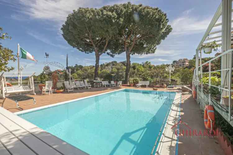 Villa in VIA PECORILE, Celle Ligure, 10 locali, 170 m², buono stato