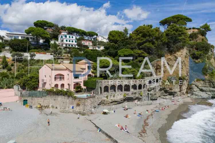 Villa unifamiliare Lungomare degli Artisti, Albissola Marina