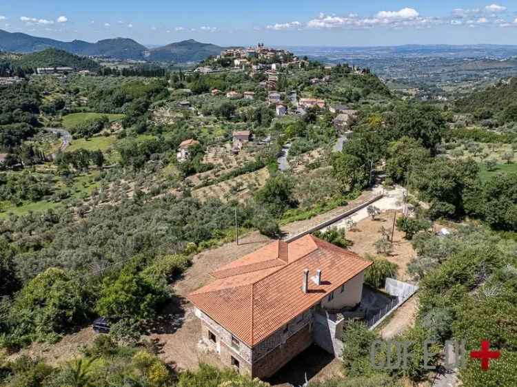 Villa bifamiliare via Montefalcone, Salisano