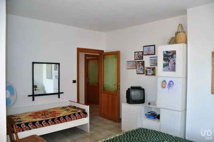 Vendita casa 6 locali di 200 m² in Valledoria (07039) - 89331 - iad