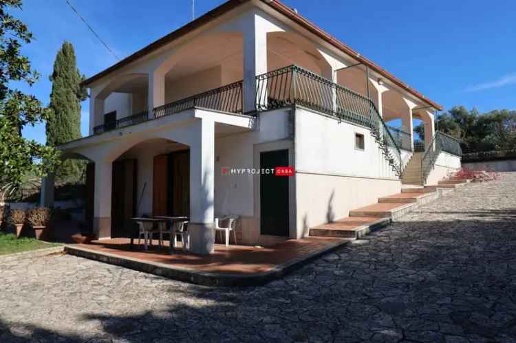 Villa in Via Madonna piccola, Martina Franca, 11 locali, 3 bagni